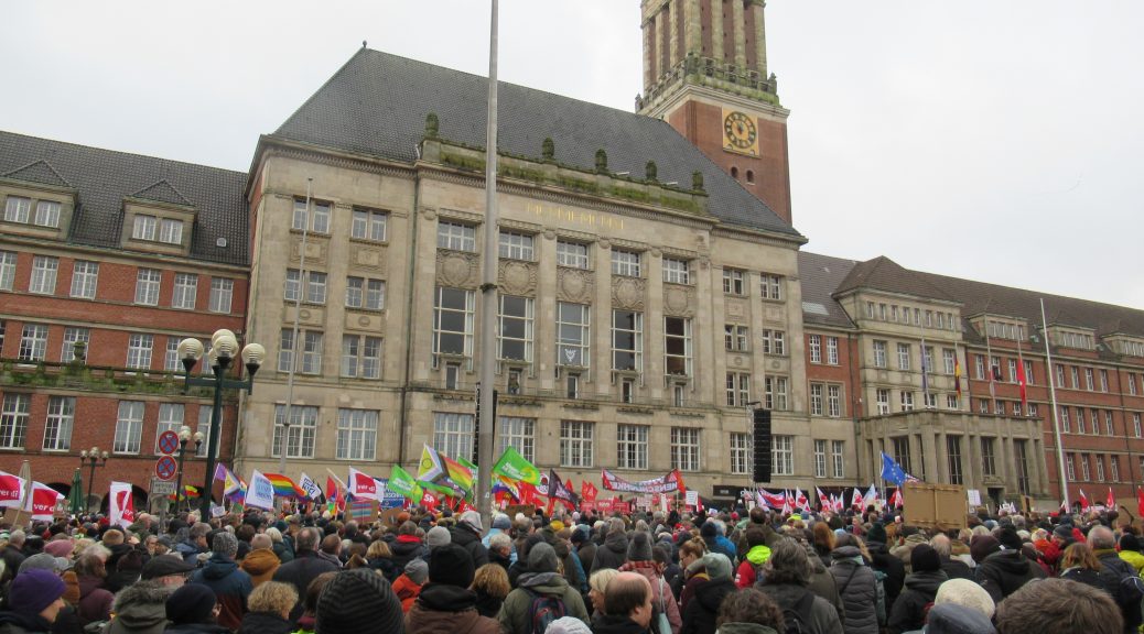 Kundgebung für Demokratie & Toleranz in Kiel