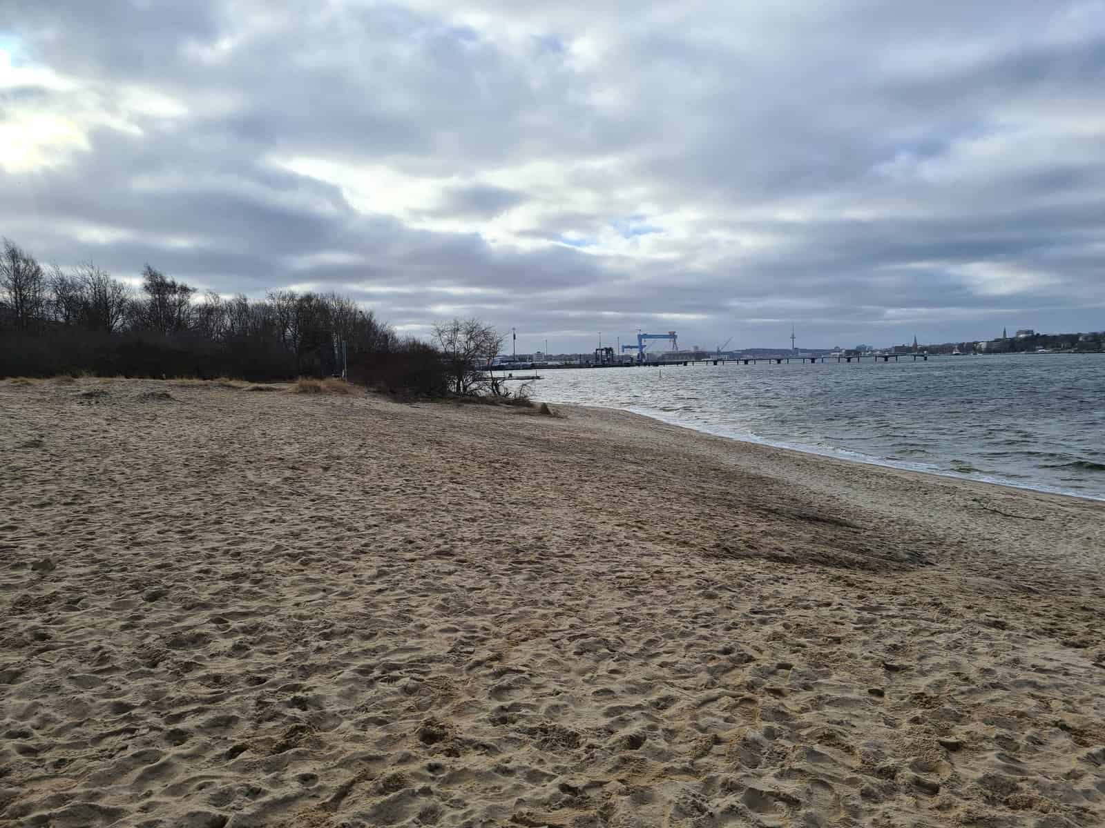 Strand Hasselfelde in Kiel