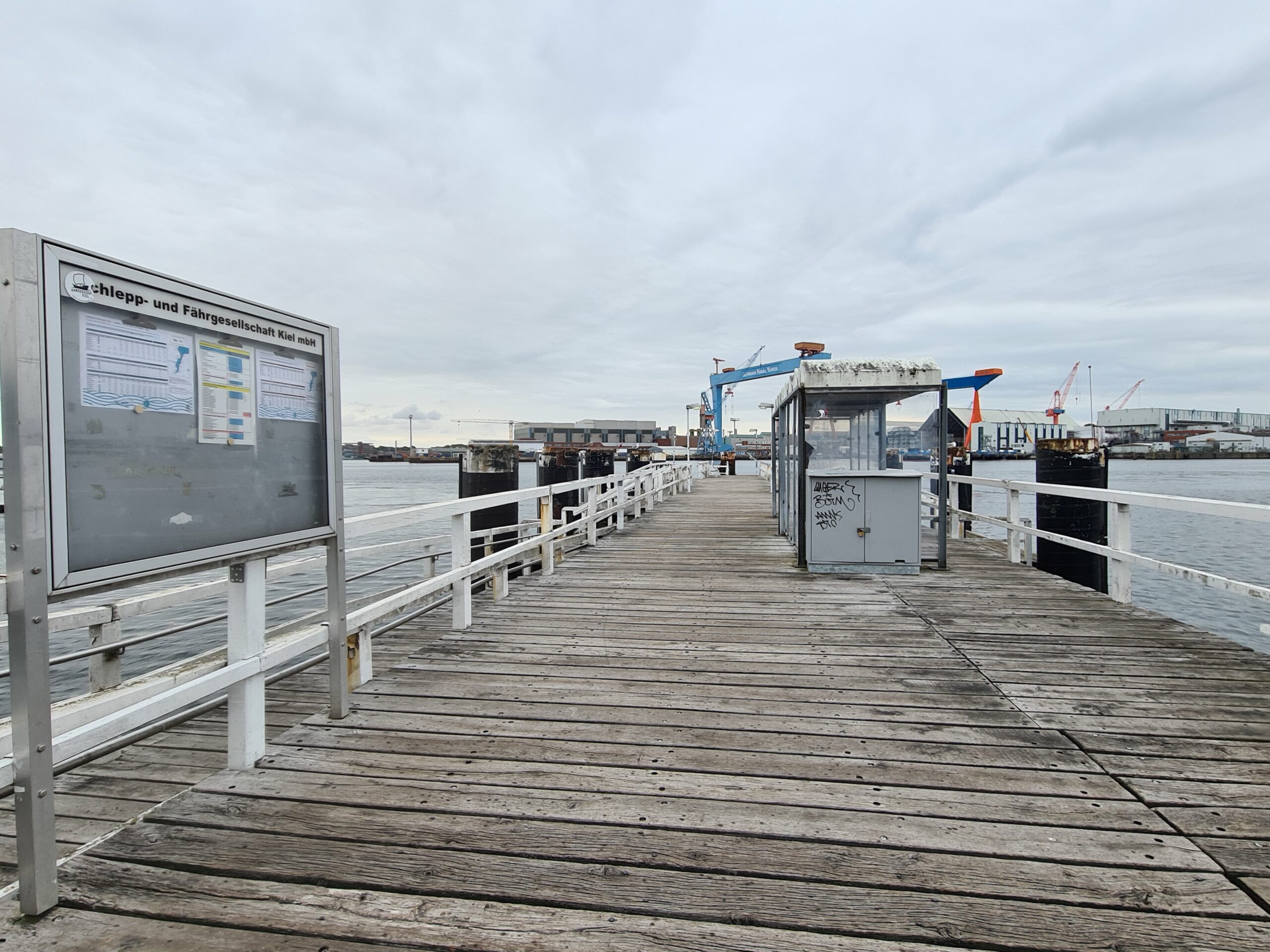 Faähranleger Seegartenbrücke